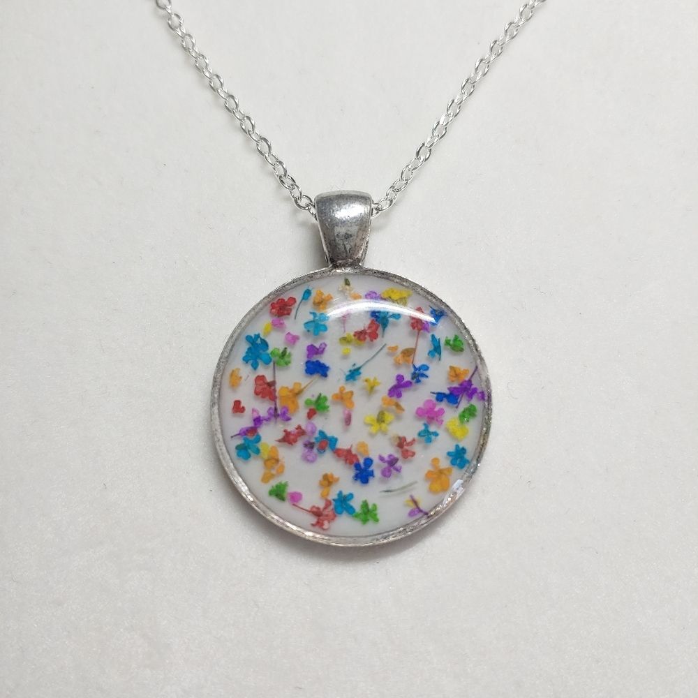 Necklace Rainbow Color Dried Flowers